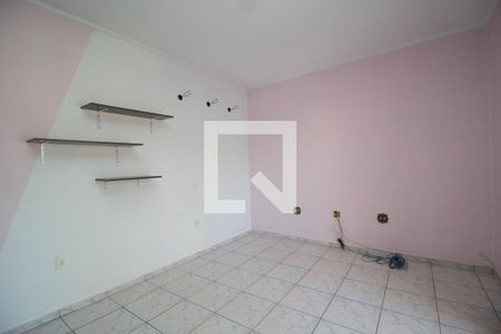 Casa à venda com 300m², 3 quartos e 4 vagas Casa à venda com 300m², 3 quartos e 4 vagasQuarto 2