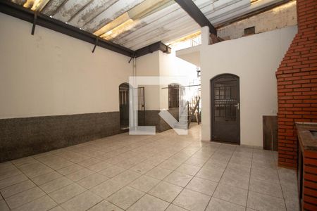 Casa à venda com 300m², 3 quartos e 4 vagas Casa à venda com 300m², 3 quartos e 4 vagasChurrasqueira