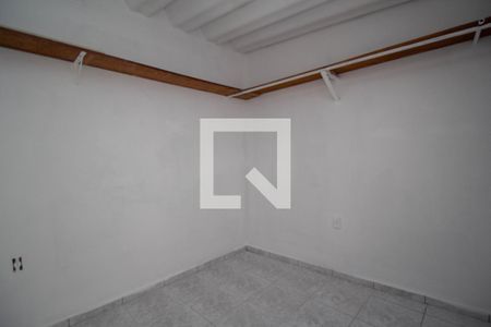 Casa à venda com 300m², 3 quartos e 4 vagas Casa à venda com 300m², 3 quartos e 4 vagasQuarto de Serviço