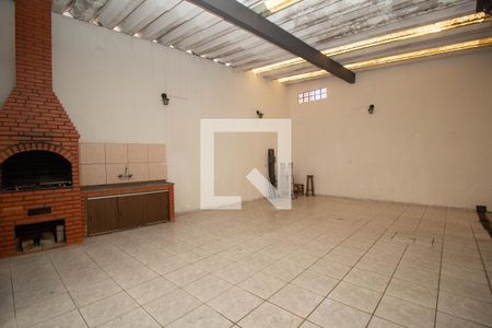 Casa à venda com 300m², 3 quartos e 4 vagas Casa à venda com 300m², 3 quartos e 4 vagasChurrasqueira