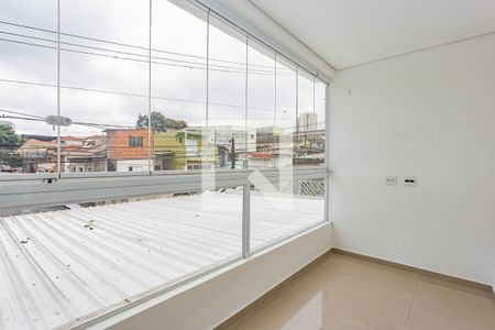 Casa à venda com 250m², 4 quartos e 6 vagas Casa à venda com 250m², 4 quartos e 6 vagasVaranda da suíte 1