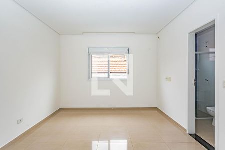Casa à venda com 250m², 4 quartos e 6 vagas Casa à venda com 250m², 4 quartos e 6 vagasSuíte 2