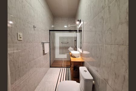 Apartamento para alugar com 51m², 1 quarto e sem vaga Apartamento para alugar com 51m², 1 quarto e sem vagaBanheiro da suíte