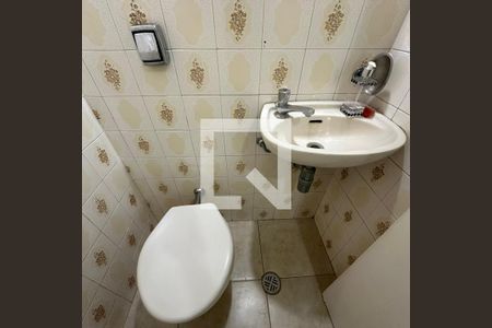 Casa à venda com 133m², 3 quartos e 2 vagasLavabo