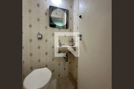 Casa à venda com 133m², 3 quartos e 2 vagasLavabo