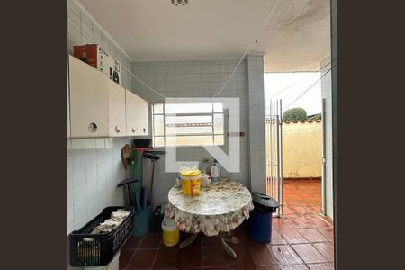 Casa à venda com 133m², 3 quartos e 2 vagasÁrea de Serviço