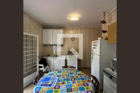 Casa à venda com 133m², 3 quartos e 2 vagasCozinha