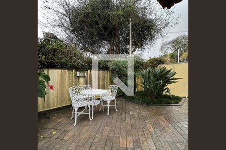 Casa à venda com 133m², 3 quartos e 2 vagasÁrea externa