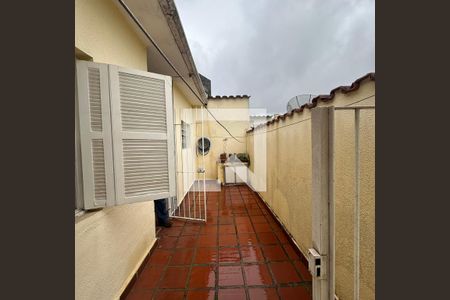 Casa à venda com 133m², 3 quartos e 2 vagasÁrea externa