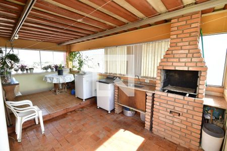 Apartamento para alugar com 176m², 4 quartos e 2 vagasChurrasqueira