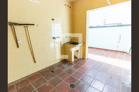 Casa à venda com 350m², 3 quartos e 4 vagasÁrea de Serviço e Quintal