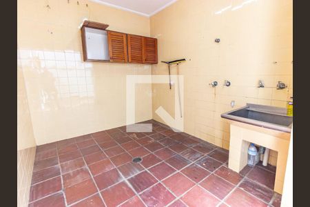 Casa à venda com 350m², 3 quartos e 4 vagasÁrea de Serviço e Quintal
