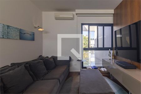 Casa à venda com 3 quartos, 350m² em Jardim Luzitania, São Paulo