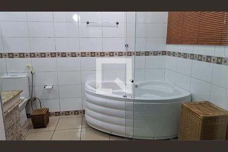 Casa à venda com 3 quartos, 268m² em Parque Novo Oratório, Santo André