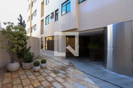 Apartamento para alugar com 110m², 3 quartos e 3 vagasEntrada