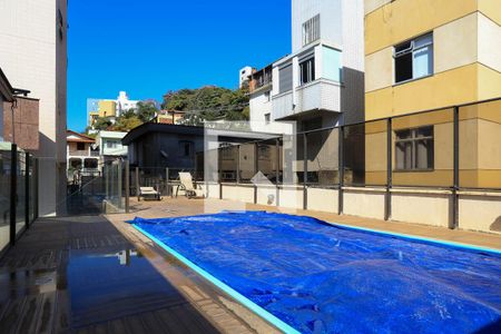 Apartamento para alugar com 110m², 3 quartos e 3 vagasÁrea comum - Piscina