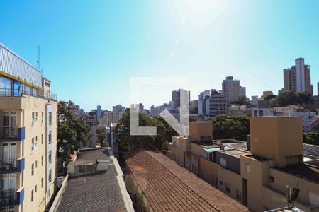 Apartamento para alugar com 110m², 3 quartos e 3 vagasVista