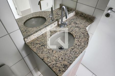Apartamento à venda com 70m², 2 quartos e 2 vagasBanheiro Social