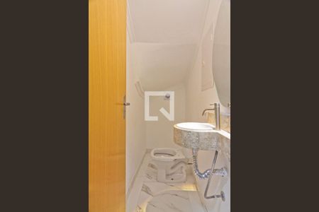 Lavabo de casa à venda com 3 quartos, 120m² em Parque Sao Domingos, São Paulo