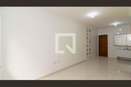 Sala de casa de condomínio para alugar com 2 quartos, 67m² em Vila Buenos Aires, São Paulo