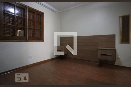 Casa à venda com 2 quartos, 230m² em Jardim Ivana, São Paulo