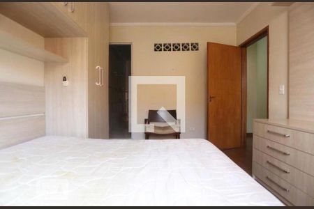 Casa à venda com 2 quartos, 230m² em Jardim Ivana, São Paulo