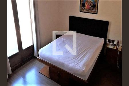 Casa à venda com 205m², 4 quartos e 2 vagas