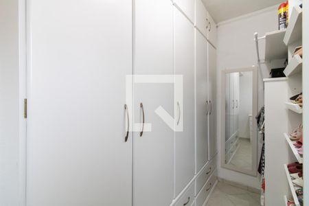 Casa à venda com 125m², 3 quartos e 1 vaga Casa à venda com 125m², 3 quartos e 1 vagaCloset da Suíte 2