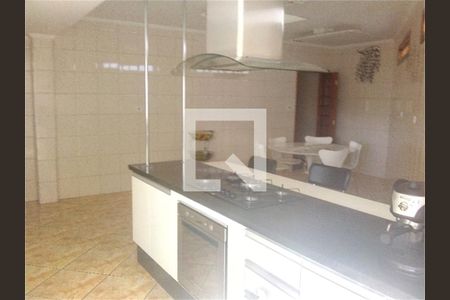 Casa à venda com 3 quartos, 356m² em Vila Rosalia, Guarulhos