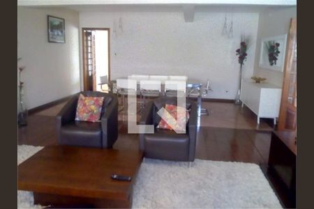 Casa à venda com 3 quartos, 356m² em Vila Rosalia, Guarulhos