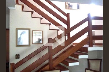 Casa à venda com 3 quartos, 243m² em Jardim Vila Galvao, Guarulhos