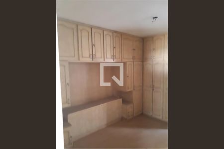 Casa à venda com 6 quartos, 256m² em Vila Rosalia, Guarulhos