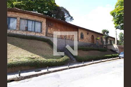 Casa à venda com 6 quartos, 256m² em Vila Rosalia, Guarulhos