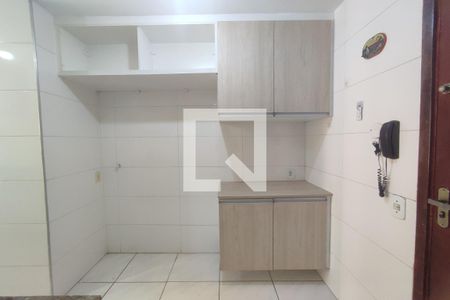 Apartamento à venda com 74m², 2 quartos e 1 vaga Apartamento à venda com 74m², 2 quartos e 1 vagaCozinha