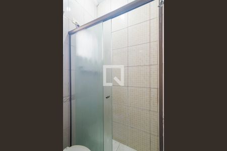 Casa à venda com 102m², 3 quartos e 2 vagasBanheiro da Suite 2