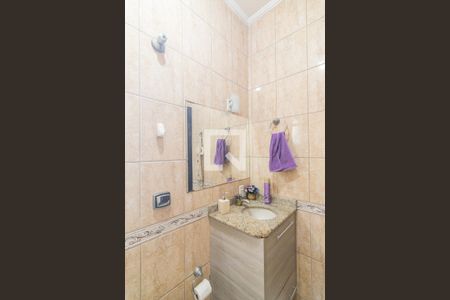 Casa à venda com 102m², 3 quartos e 2 vagasBanheiro