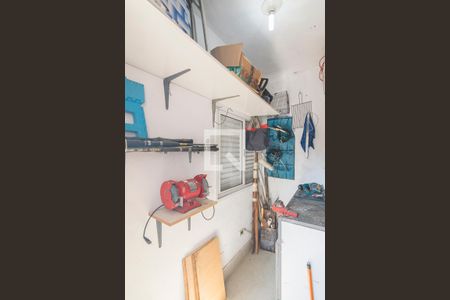 Casa à venda com 102m², 3 quartos e 2 vagasQuarto de Serviço