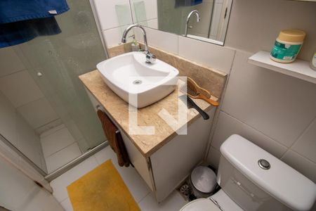 Apartamento à venda com 87m², 4 quartos e 2 vagas Apartamento à venda com 87m², 4 quartos e 2 vagasBanheiro social