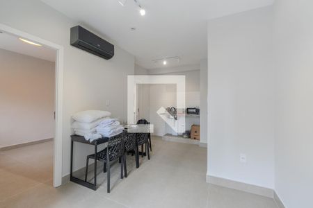 Sala/Cozinha de apartamento à venda com 1 quarto, 44m² em Bela Vista, São Paulo