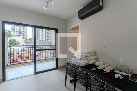 Sala/Cozinha de apartamento à venda com 1 quarto, 44m² em Bela Vista, São Paulo