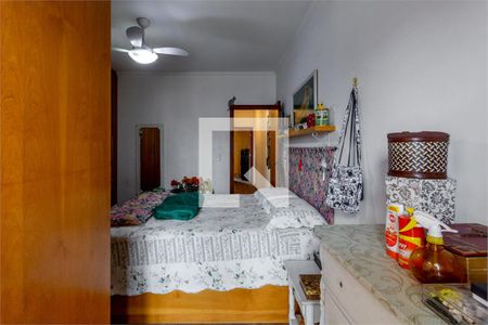 Casa à venda com 4 quartos, 200m² em Vila Gustavo, São Paulo