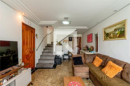 Casa à venda com 4 quartos, 200m² em Vila Gustavo, São Paulo