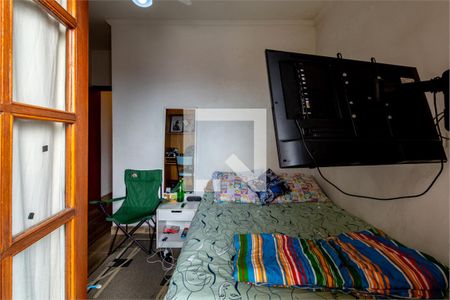 Casa à venda com 4 quartos, 200m² em Vila Gustavo, São Paulo