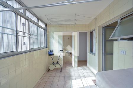 Apartamento à venda com 100m², 2 quartos e 2 vagasÁrea de Serviço