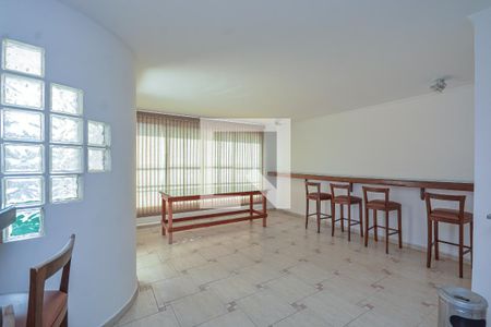 Apartamento à venda com 100m², 2 quartos e 2 vagasÁrea comum - Salão de festas