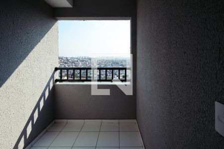 Apartamento para alugar com 35m², 2 quartos e sem vaga Apartamento para alugar com 35m², 2 quartos e sem vagaVaranda