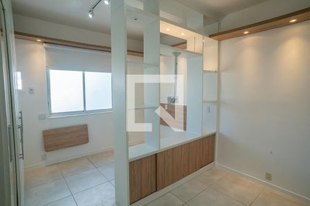 Quarto de kitnet/studio para alugar com 1 quarto, 27m² em Botafogo, Rio de Janeiro