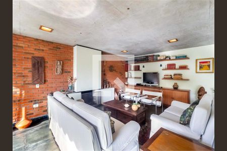 Casa à venda com 4 quartos, 531m² em Vila Madalena, São Paulo