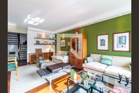 Casa à venda com 4 quartos, 531m² em Vila Madalena, São Paulo