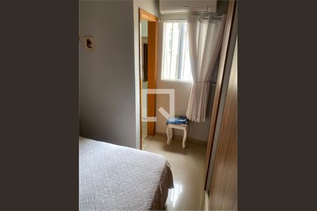 Casa à venda com 4 quartos, 180m² em Vila Carrão, São Paulo